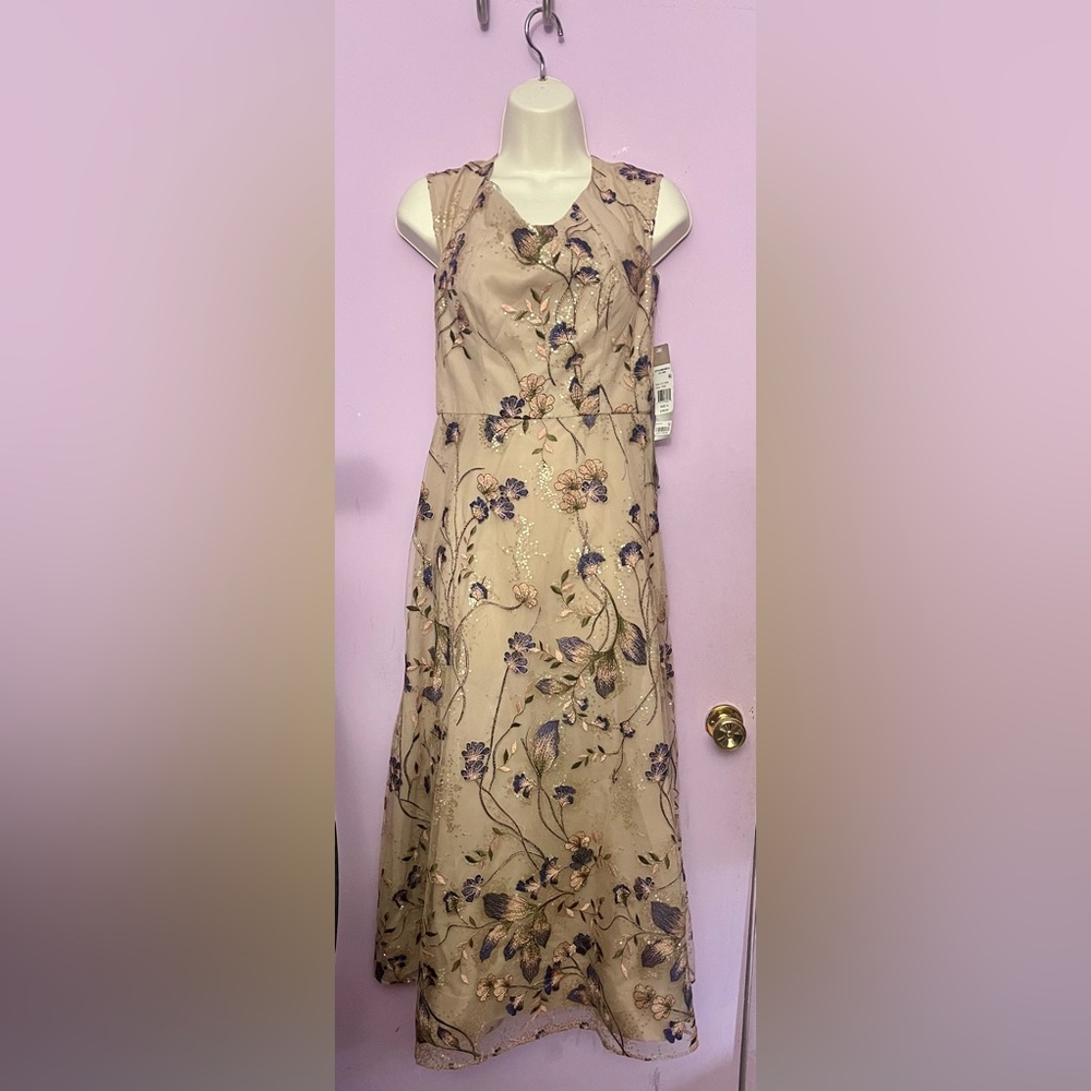 Kay Unger tan sparkly embroidered lace dress